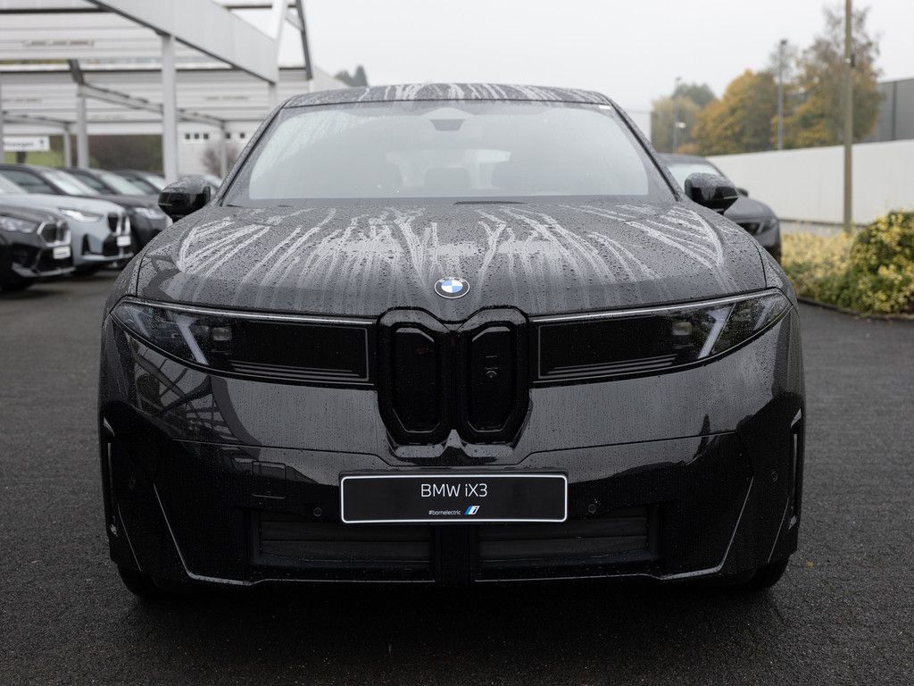 BMW iX3 - Bild 4
