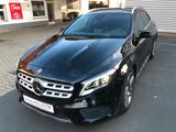 Mercedes-Benz GLA 250 4M  AMG +DISTRO+StHz+LED+Easy-Pack+H&K+ - Mercedes-Benz GLA 250 aus 2018