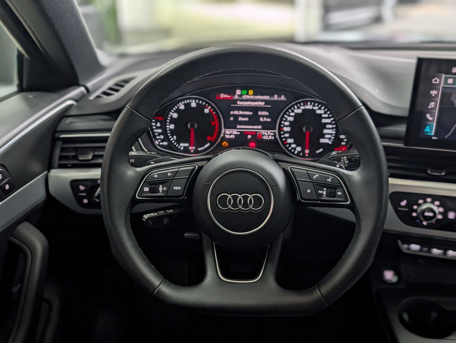 Fahrzeugabbildung Audi A4 40 TFSI advanced SPORT-DINAMICA APS MATRIX
