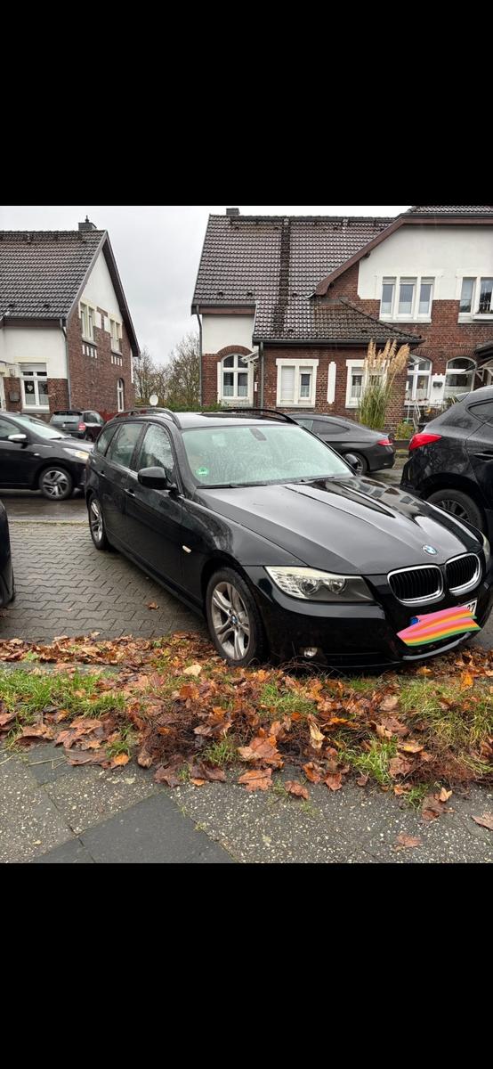 BMW 318, 2010
