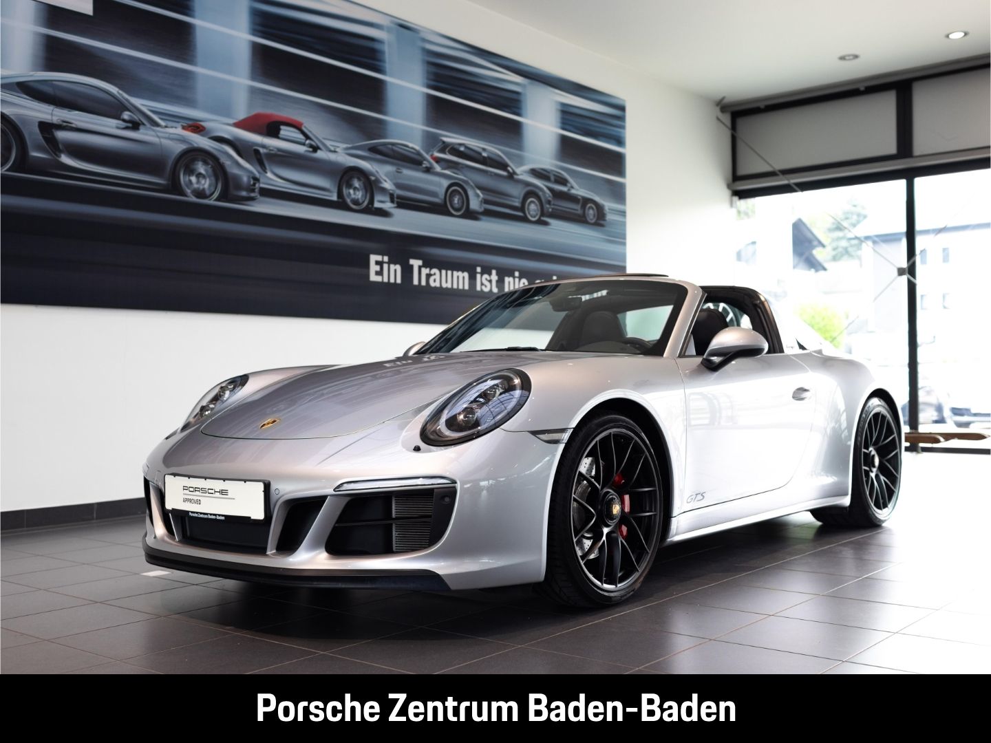 PORSCHE 991 911 Targa 4 GTS Sportabgas BOSE nur 28.90 km