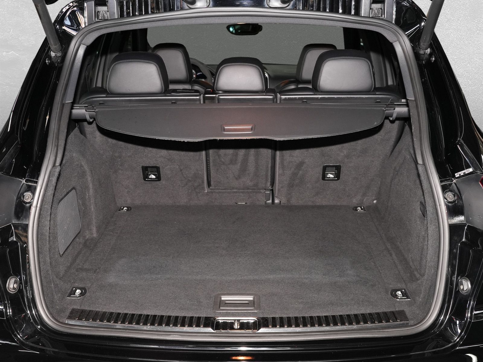 Fahrzeugabbildung Porsche Cayenne Diesel Platinum Edition - 21"SportClassi