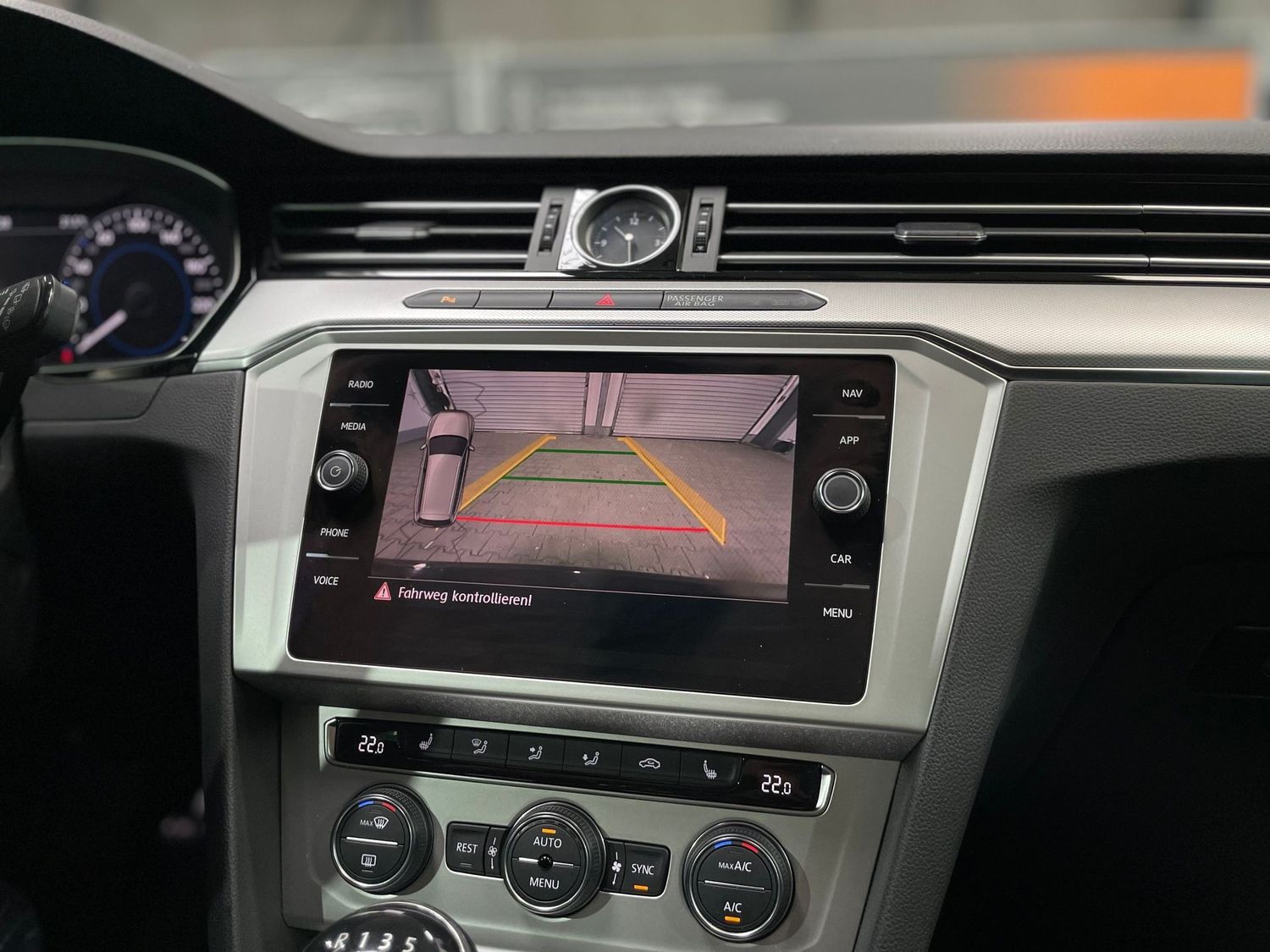 Fahrzeugabbildung Volkswagen Passat 2.0TDI Comfortline#LED#ACC##AHK#Kamera#Ca