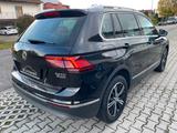 Volkswagen Tiguan 2.0 TDI 4M DSG Highline LED AHK ACC Sthzg - Volkswagen Tiguan: Leder