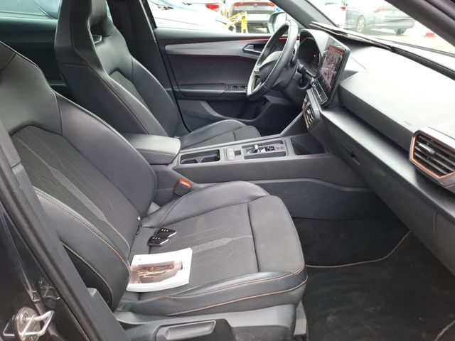 Leon Sportstourer 1.5 eTSI DSG*NAVI*KAMERA*