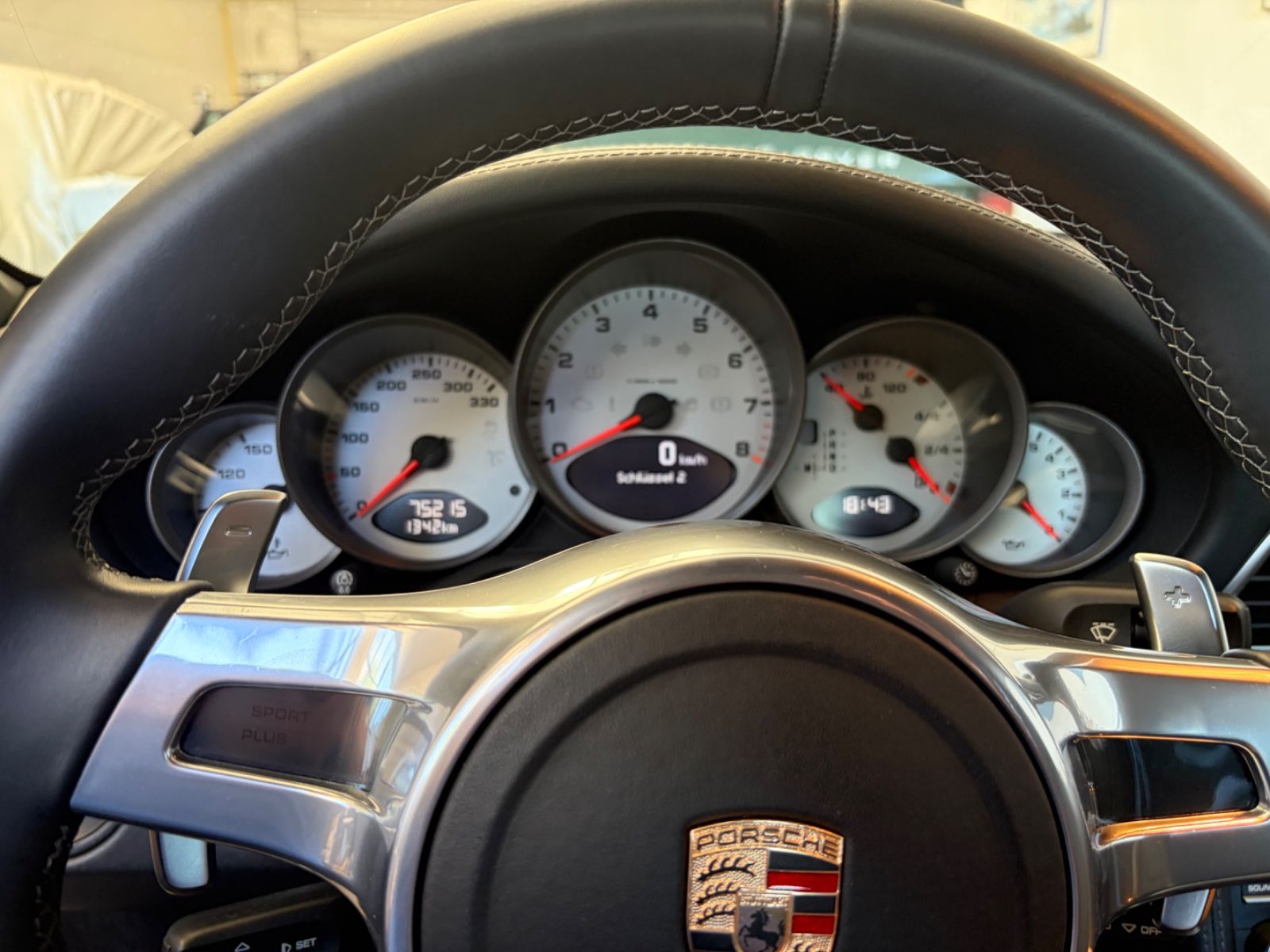 PORSCHE 997 6