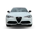 Alfa Romeo Giulia 2.0Turbo 280PS Q4 TRIBUTO ITALIANO - Alfa Romeo Giulia in Frankfurt (Main)