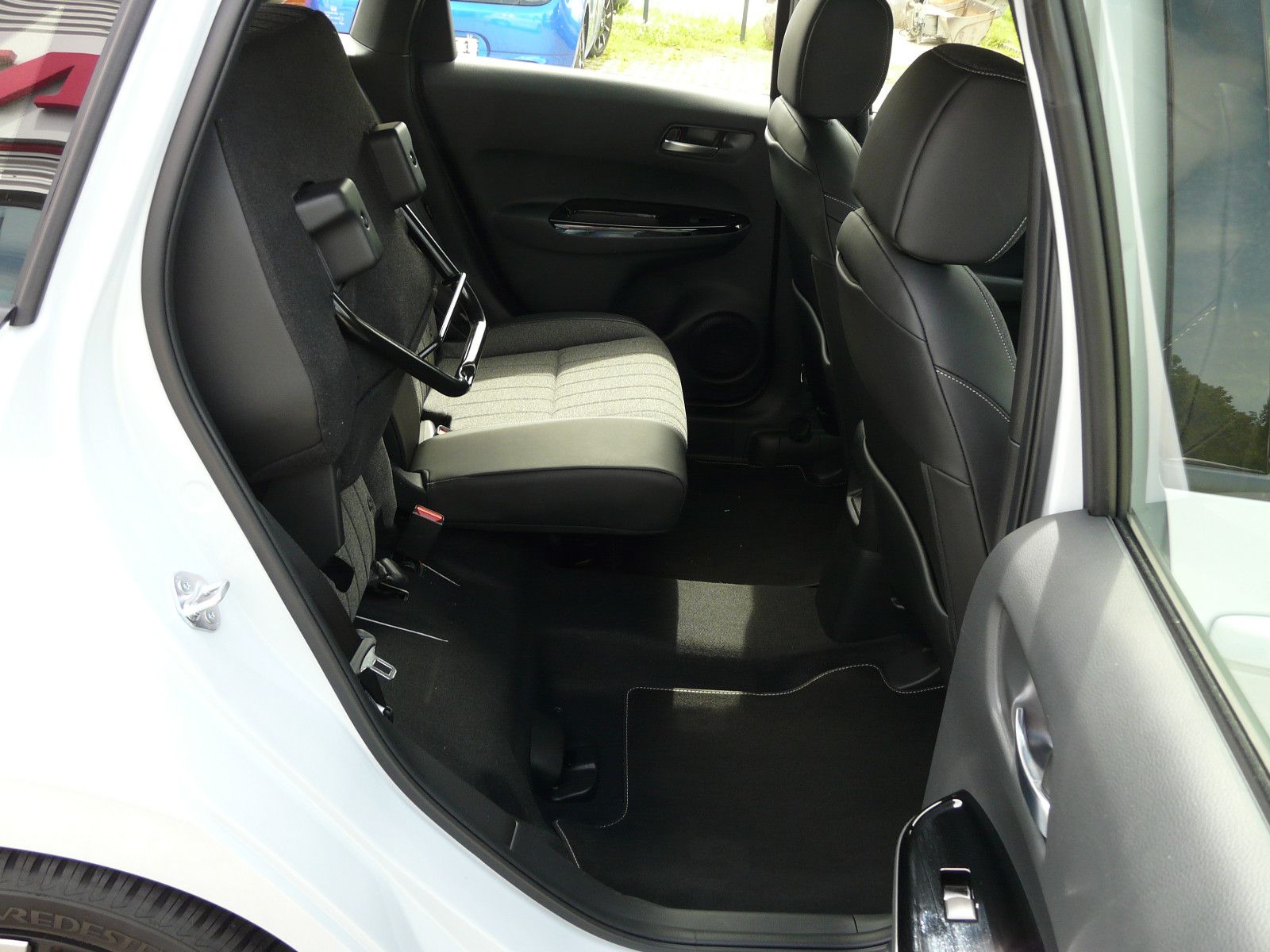 Fahrzeugabbildung Honda Jazz 1.5 i-MMD Hybrid Elegance