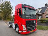 Volvo FH 420 Globetrotter ADR - Volvo Radlader