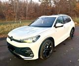 Volkswagen Tiguan R-Line 1,5 l eTSI OPF DSG |AHK|StHz|PANO