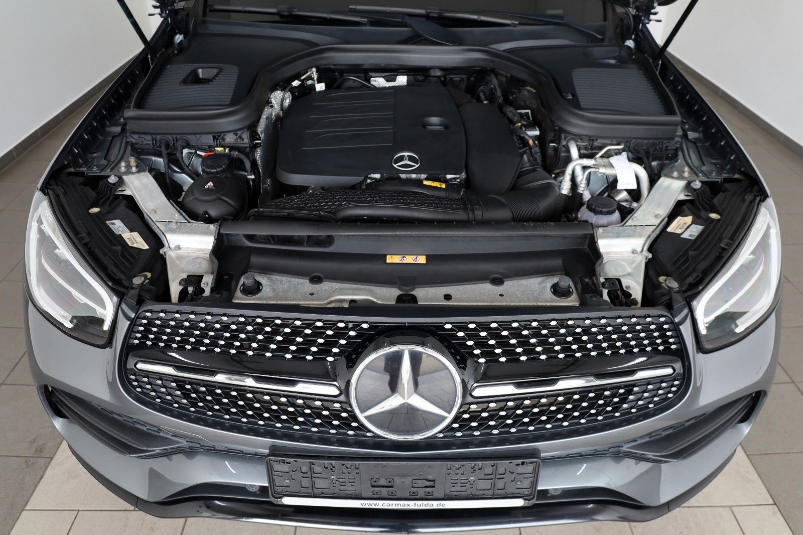 Fahrzeugabbildung Mercedes-Benz GLC 200 Coupe 4Matic,AMG line,SH,Kamera,HUD,SD