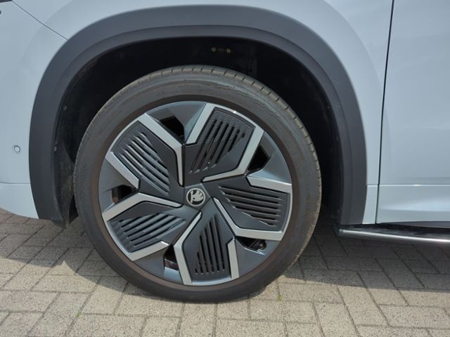 Fahrzeugabbildung SKODA Kodiaq 1.5 TSI mHEV DSG Sportline DCC CANTON HEA