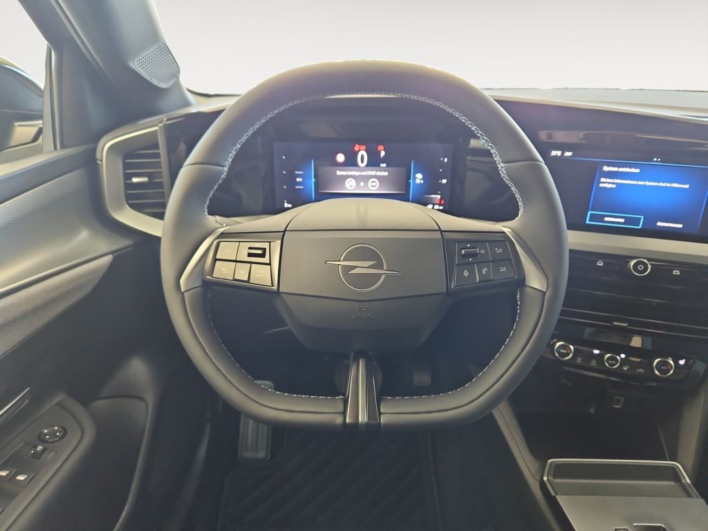 Fahrzeugabbildung Opel Mokka-e Edition