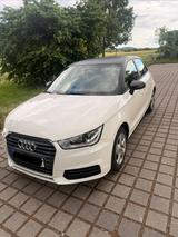 Audi A1 1.0 TFSI ultra Sportback - 2. Hand, TÜV neu - Audi A1: 1.2