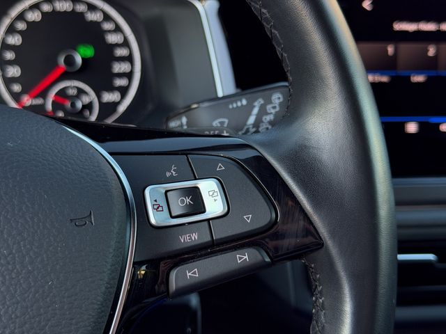 Polo 1.0 TSI Highline DSG PDC SHZ NAVI ACC LED