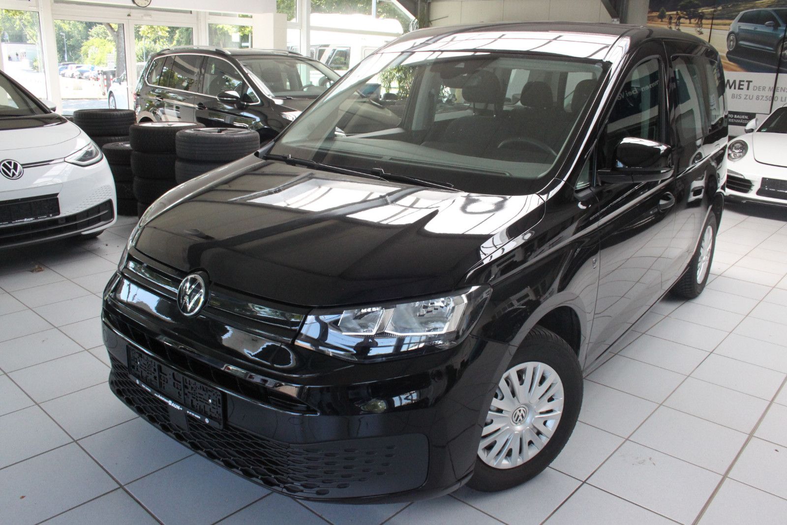 VW Caddy Kombi/5SITZ/AHK/FREISPR/PDC/KLIMA/GANZJA