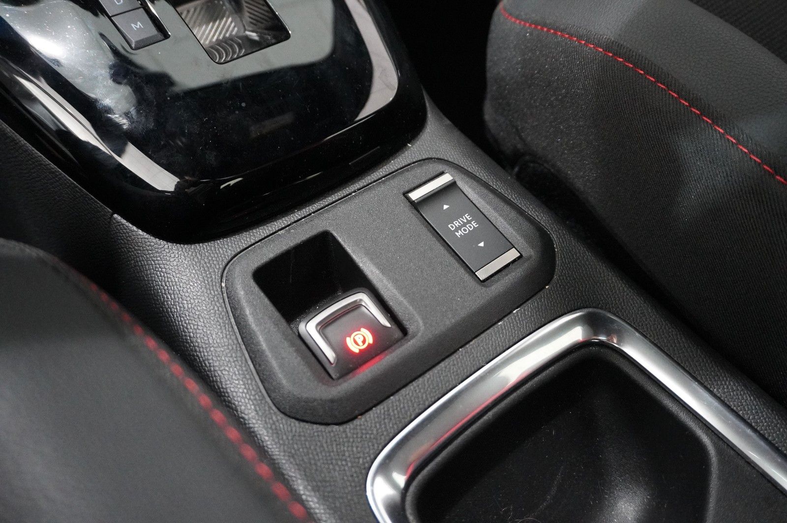 Fahrzeugabbildung Opel Corsa F 1.2T GS SPORT NAVI/LED/KAMERA/SPORT/DAB+