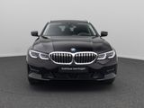 BMW 330e xD ACC HUD Kamera DAB Alarm Panorama 19Zoll - gebrauchte BMW 330 aus dem Jahr 2022