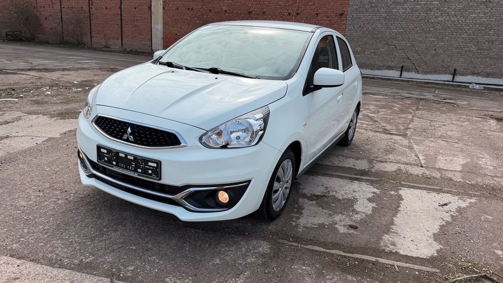 Image of Mitsubishi Colt