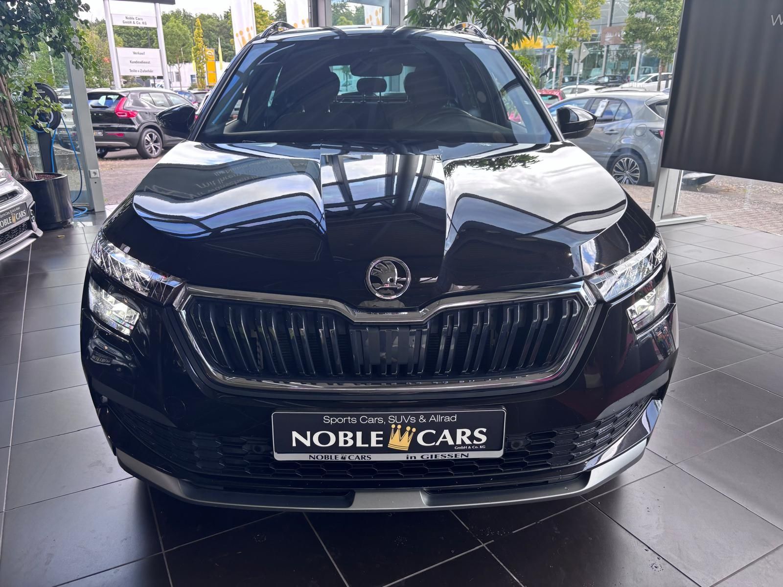 Fahrzeugabbildung SKODA Kamiq 1.5 TSI Clever  NAVI PANO KAMERA