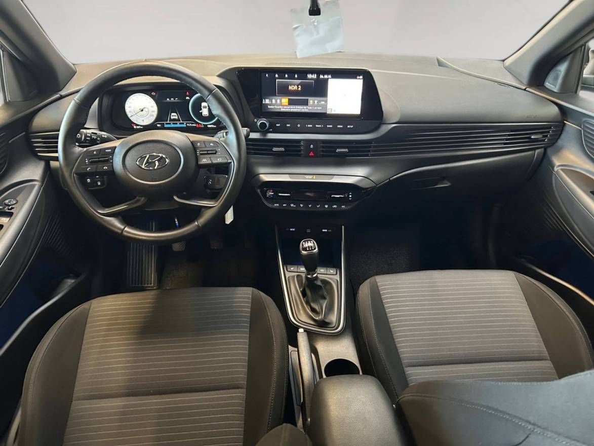 Fahrzeugabbildung Hyundai New i20 M/T Connect & Go