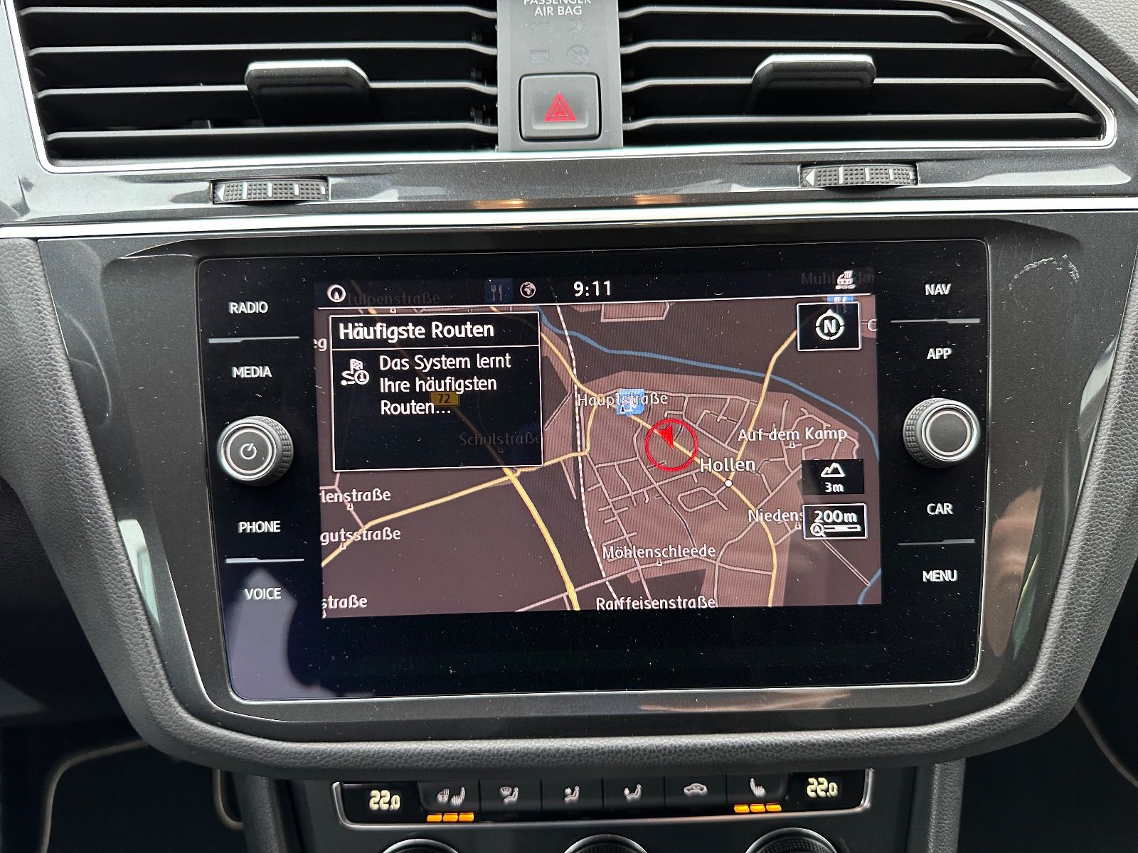 Fahrzeugabbildung Volkswagen Tiguan 1.5 TSI Comfortline DSG AHK/ACC/LED/Navi