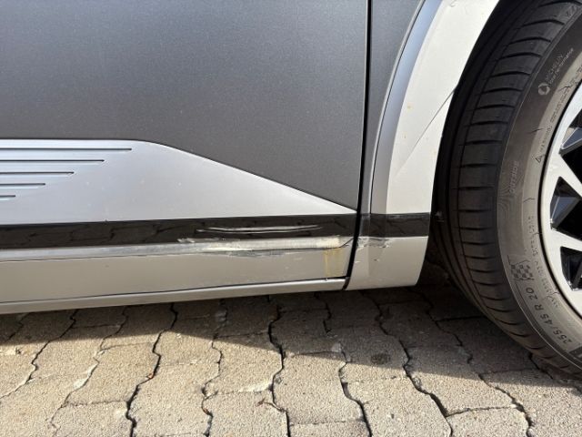 Fahrzeugabbildung Hyundai IONIQ 5 Uniq Elektro SOLAR+RELAX+20 ZOLL ALUFELG