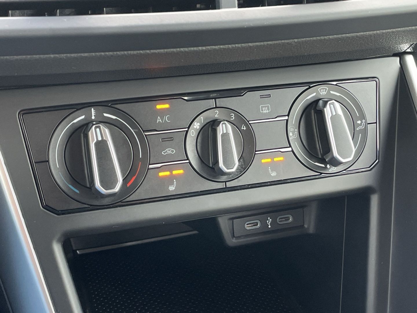 Polo 1.0 TSI Life LED/ACC/Travel/Navi/App-Connec