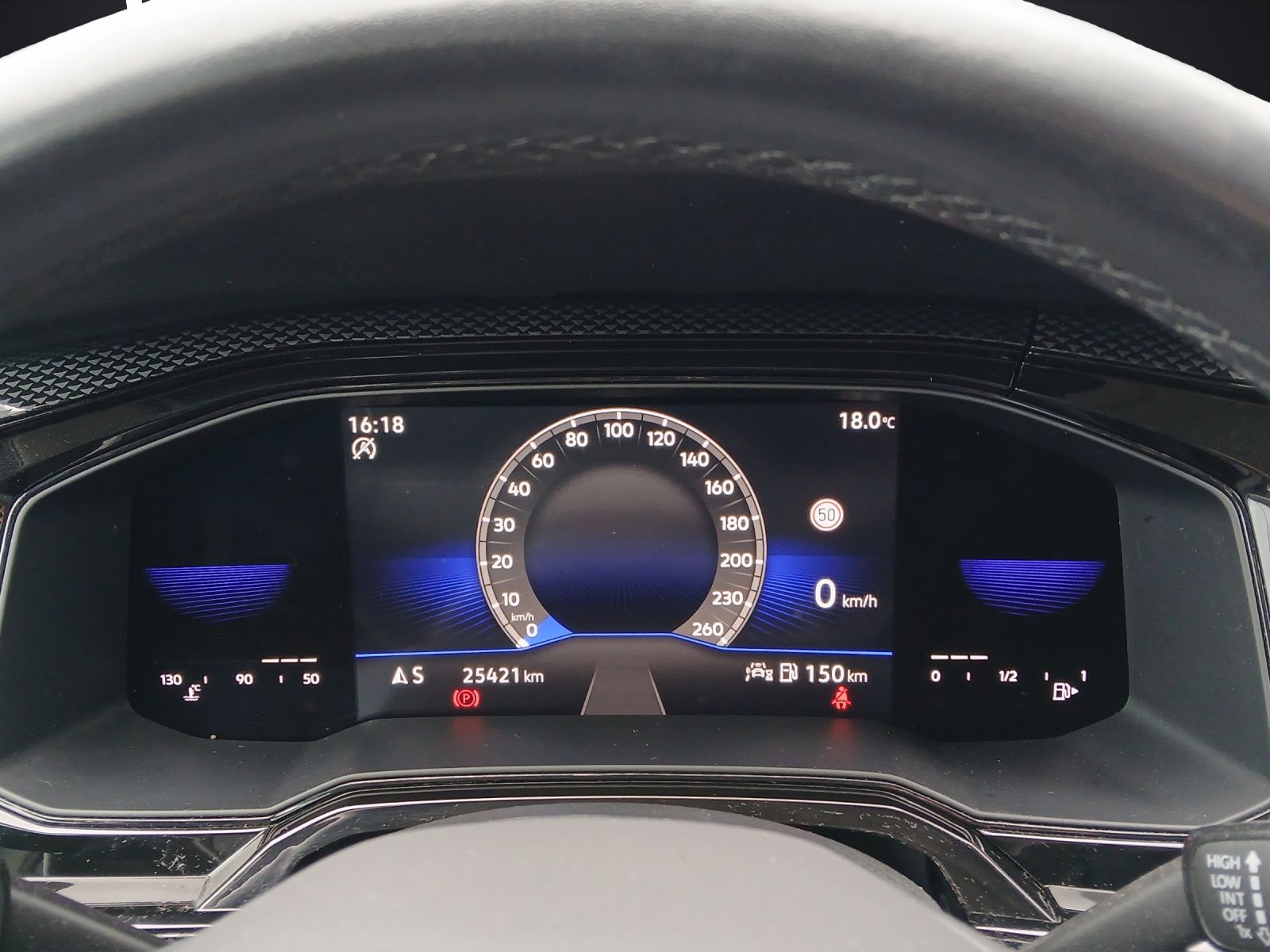 Fahrzeugabbildung Volkswagen Taigo TSI Life Matrix Navi AID ACC RFK SHZ