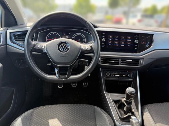 Polo Active 1.0 TSI Apple CarPlay Android Auto