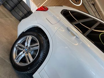 BMW X1 xDrive 25 i M Sport *PANO*LED*PDC*NAVI*LEDER*