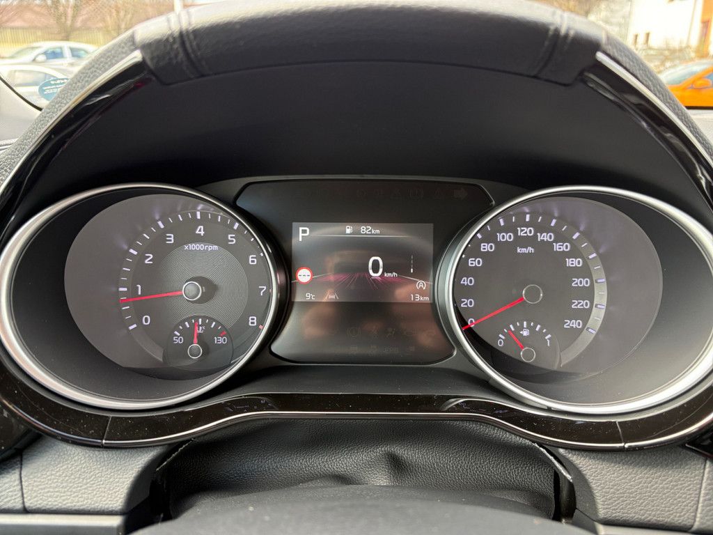 Fahrzeugabbildung Kia Ceed 1.4 Vision DCT7 STD (NAV)