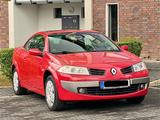 Renault Megane Cabriolet*1.6L*TÜV Neu*Wenig KM. - Renault Megane aus 2006: 1.6