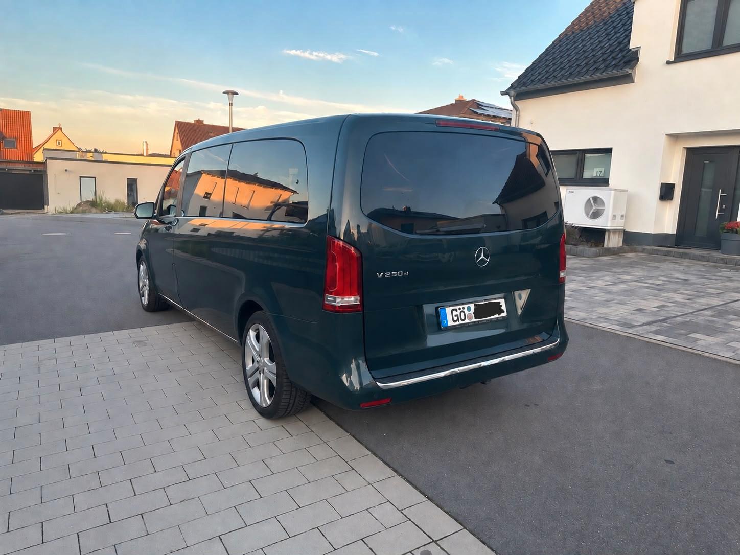 Mercedes-Benz V 250 d lang Avantgarde 8 Sitzer Navi Kamera ACC