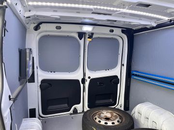 Renault Trafic - 9