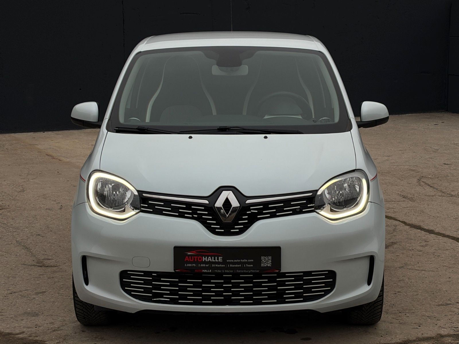 Fahrzeugabbildung Renault Twingo Vibes E Temp SHZ PDC R-Kam CarPlay Quarz