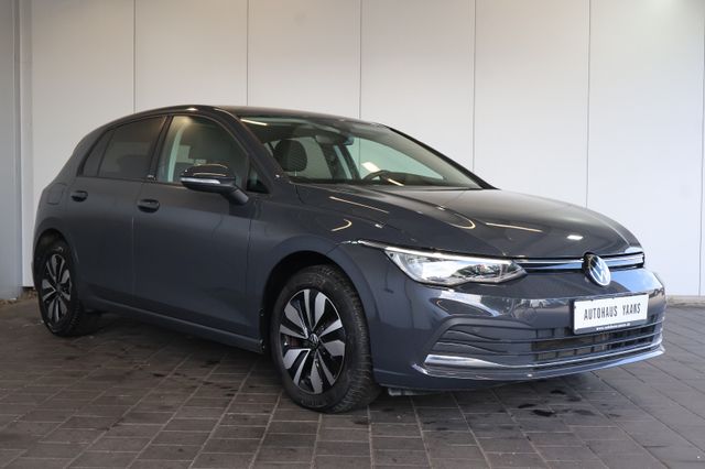 Volkswagen Golf VIII 2.0 TDI Move AID+LED+AMBIENT+ALU