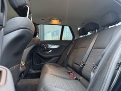 MERCEDES-BENZ C 180 d T-Modell / KAMERA / NAVI / AVANTGARDE MERCEDES-BENZ C 180 d T-Modell / KAMERA / NAVI / AVANTGARDE