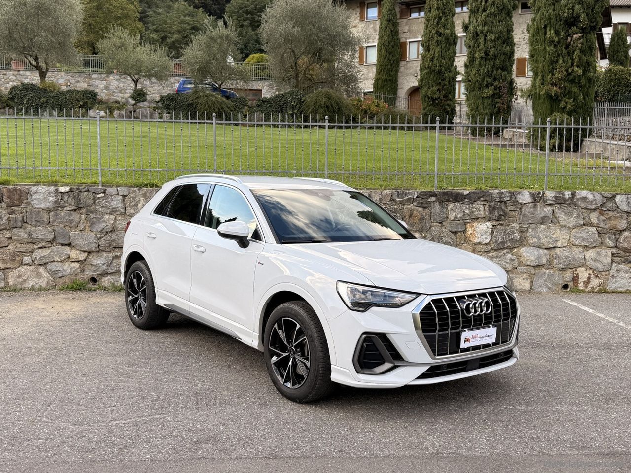Audi AUDI Q3 45 TFSI e S tronic S line VIRTUAL ADAPTI imagem 3
