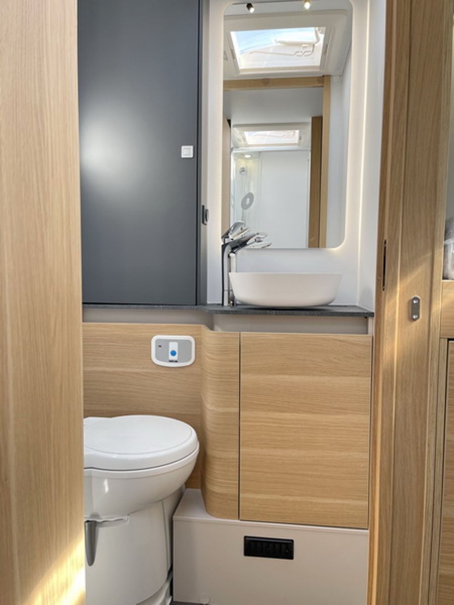 Fahrzeugabbildung Adria Matrix Axess 670 SL ALL IN UNIOPTIK* AKTION
