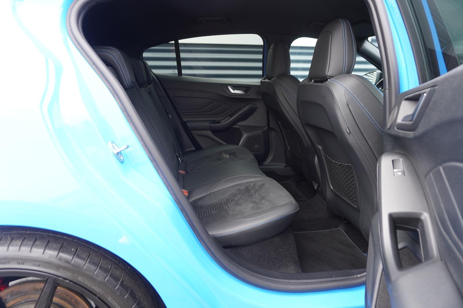 Ford Focus ST EDITION RECARO MATRIX KAMERA APPLE B&O, миниатюра 16