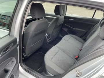 Volkswagen Golf - 9