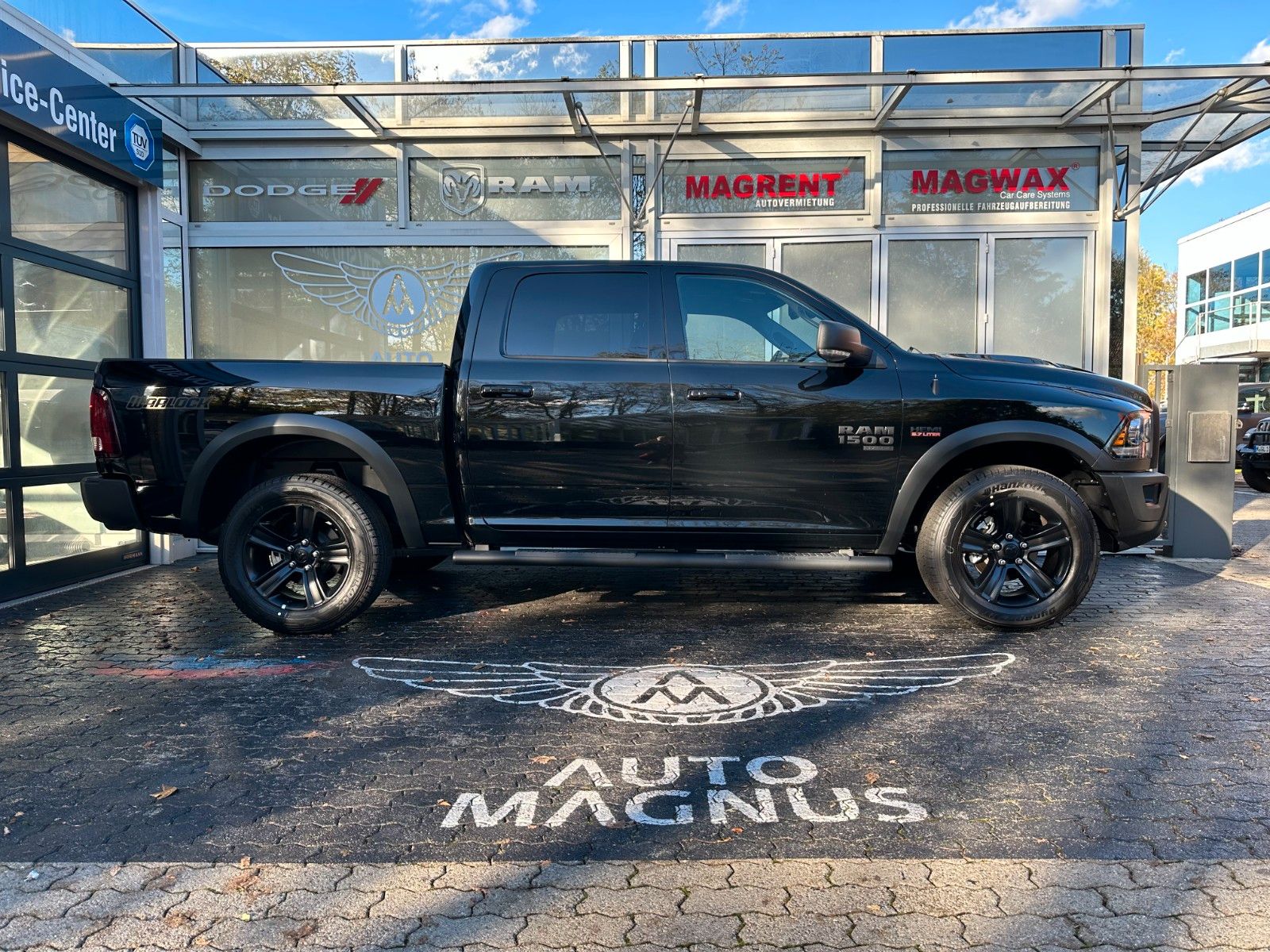 Fahrzeugabbildung Dodge RAM 1500 WARLOCK *LPG*A/T Reifen