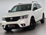 Fiat Freemont Black Code AWD.NAVI.KAM.PDC.7xSITZER - Fiat Freemont: Automatik