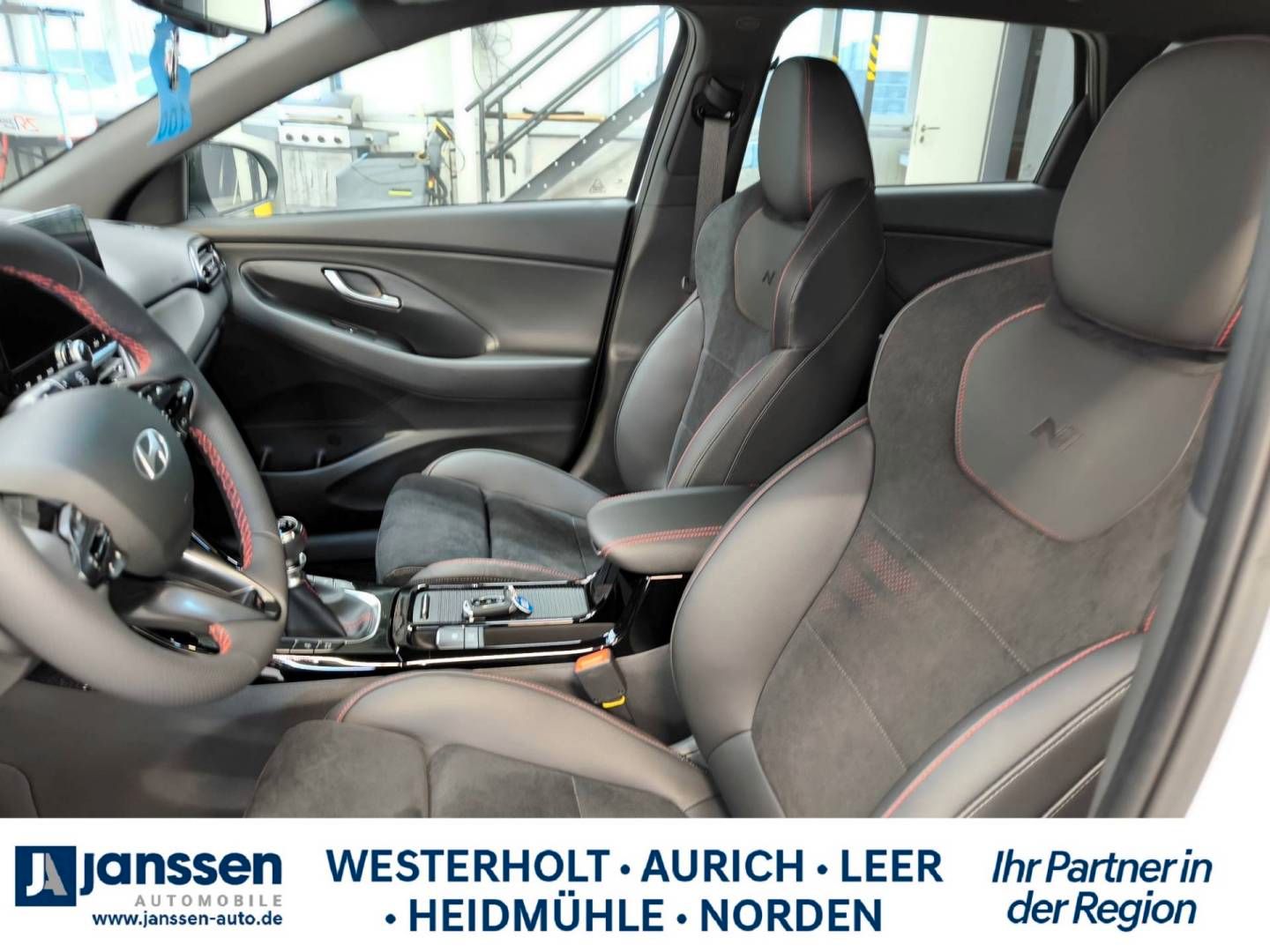 Fahrzeugabbildung Hyundai i30 FL Kombi N Line Sitz-Paket, Panoramadach
