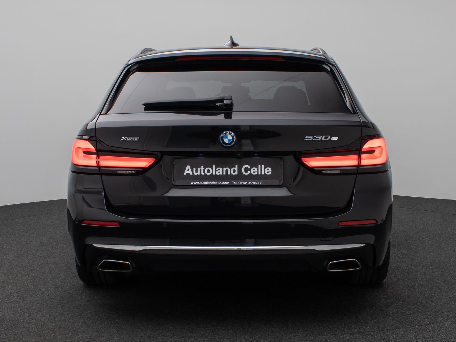 Fahrzeugabbildung BMW 530e xD Luxury Line Kamera HUD DAB HiFi Sport