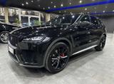 Jaguar F-Pace SVR AWD SVR /CARBON / PANORAMA/ HEAD-UP - Jaguar F-Pace Svr mit Benzin-Antrieb