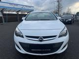 Opel Astra J Lim. 5-trg. Innovation TÜV NEU/ GARANTIE - Opel Astra Gebrauchtwagen in Aachen