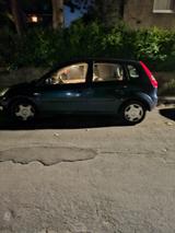 Ford Fiesta 1,6 101 Ps,Automatik,4 Türen Tüv 2028 - Ford Fiesta aus 2005: 1.6