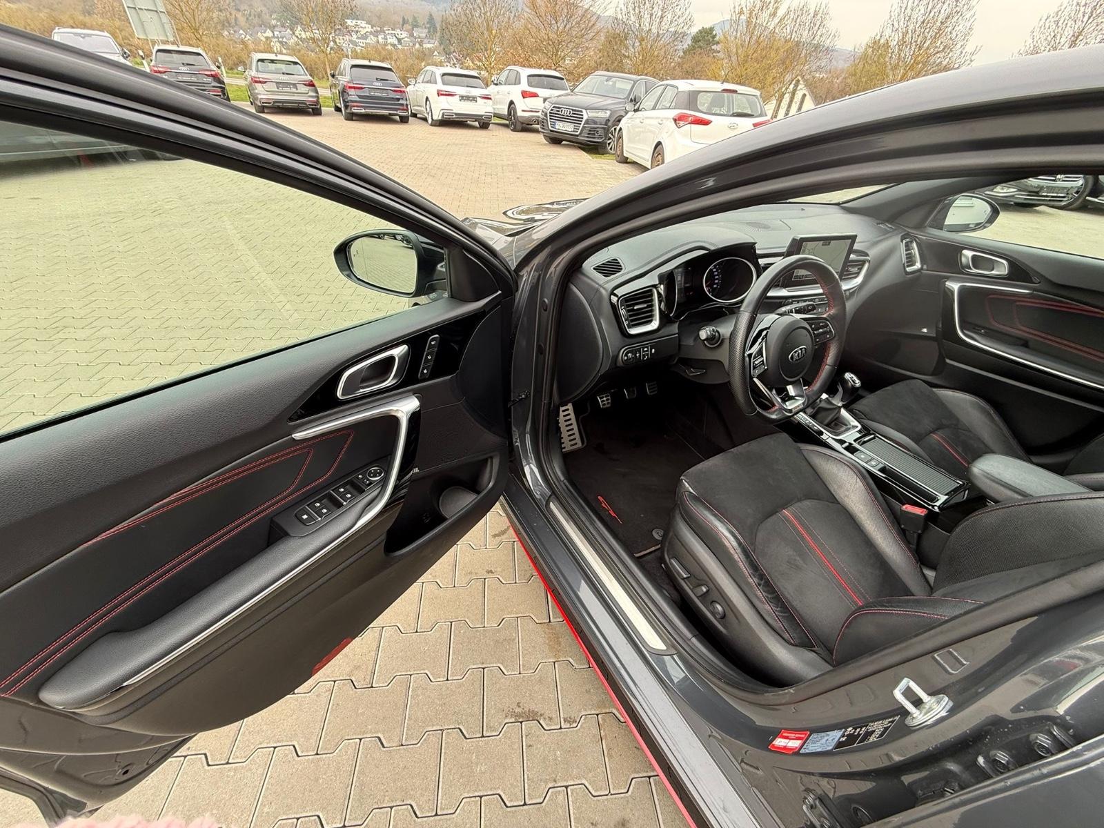Kia Ceed GT Leder/JBL
